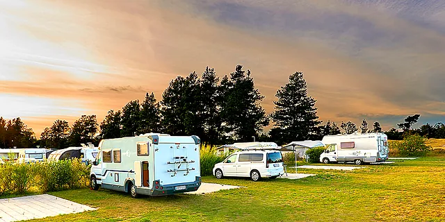 Autocamper Pladser med Terrasse på Jammerbugt Camping